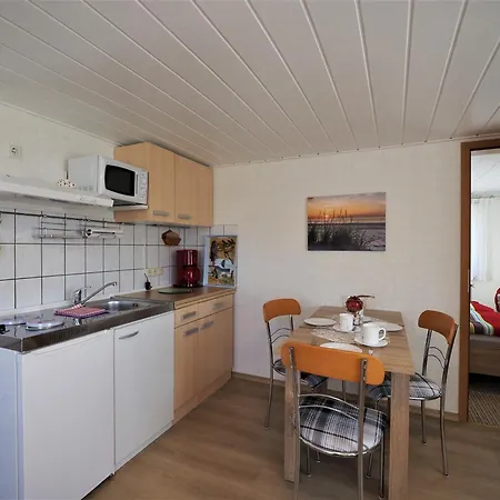 Lejlighed Schueler, Wolfgang Zingst