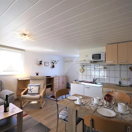 Schueler, Wolfgang Apartment